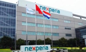 原创 
            没想到，董明珠小姐那句“绝不用一个海归派”的争议言论，这两天因为闻泰科技的遭遇，竟然再次“封神”了