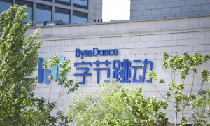 字节跳动一大模型核心员工因泄密被开除，是机器人领域大V，有8.6万粉丝；此前曾在小米担任工程师