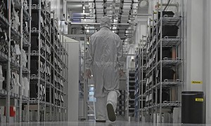 安世半导体承认：不知道何时中方放行